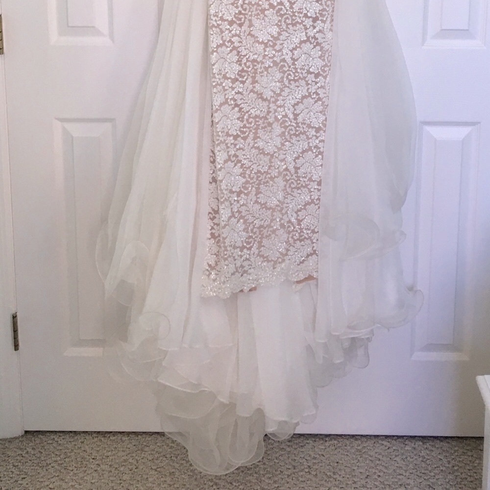 Custom Sherri Hill Couture Ivory Beaded Lace - Picture 8 of 16